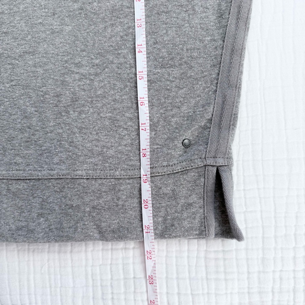 Prana gray hoodie sweatshirt size XL -Cropped with shorter long sleeves - Picture 11 of 15